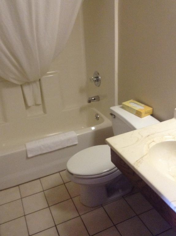 Super 8 By Wyndham Mason Hotel Mason City